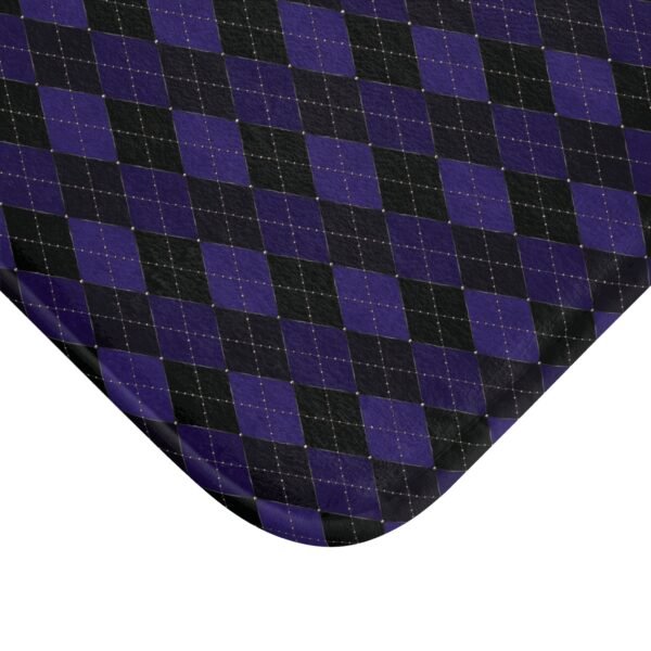 Blacklight Opulent Argyle Bath Mat | The Classique Collection - Image 2